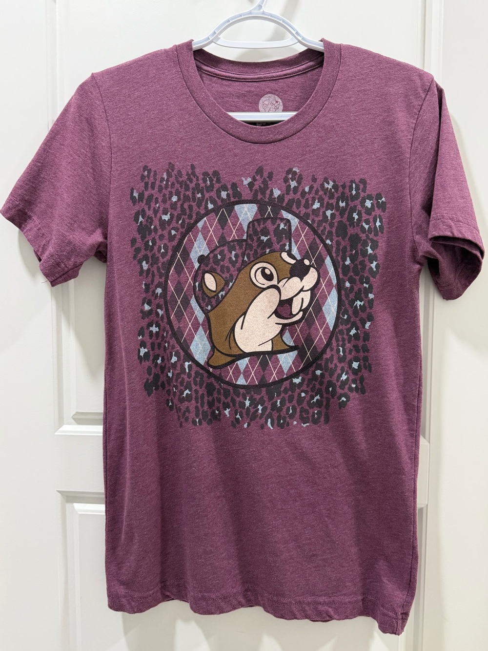 ☀️ Buc-ee’s Graphic Tee - Plum - Picture 3 of 5